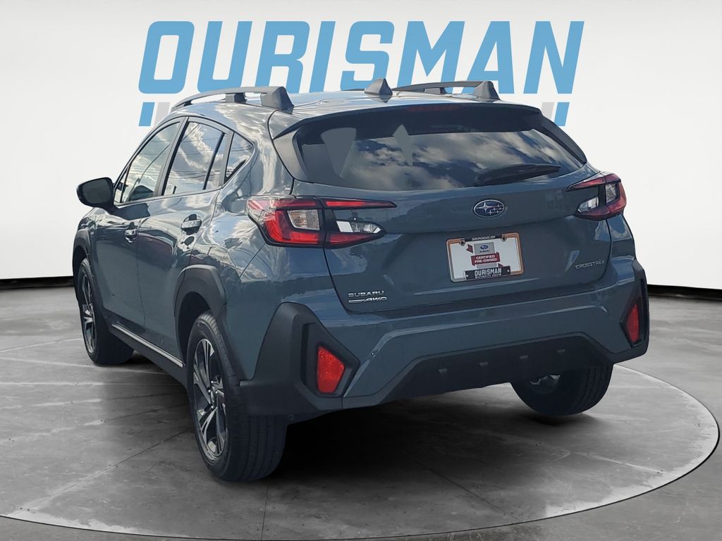 2025 Subaru Crosstrek Premium photo 3