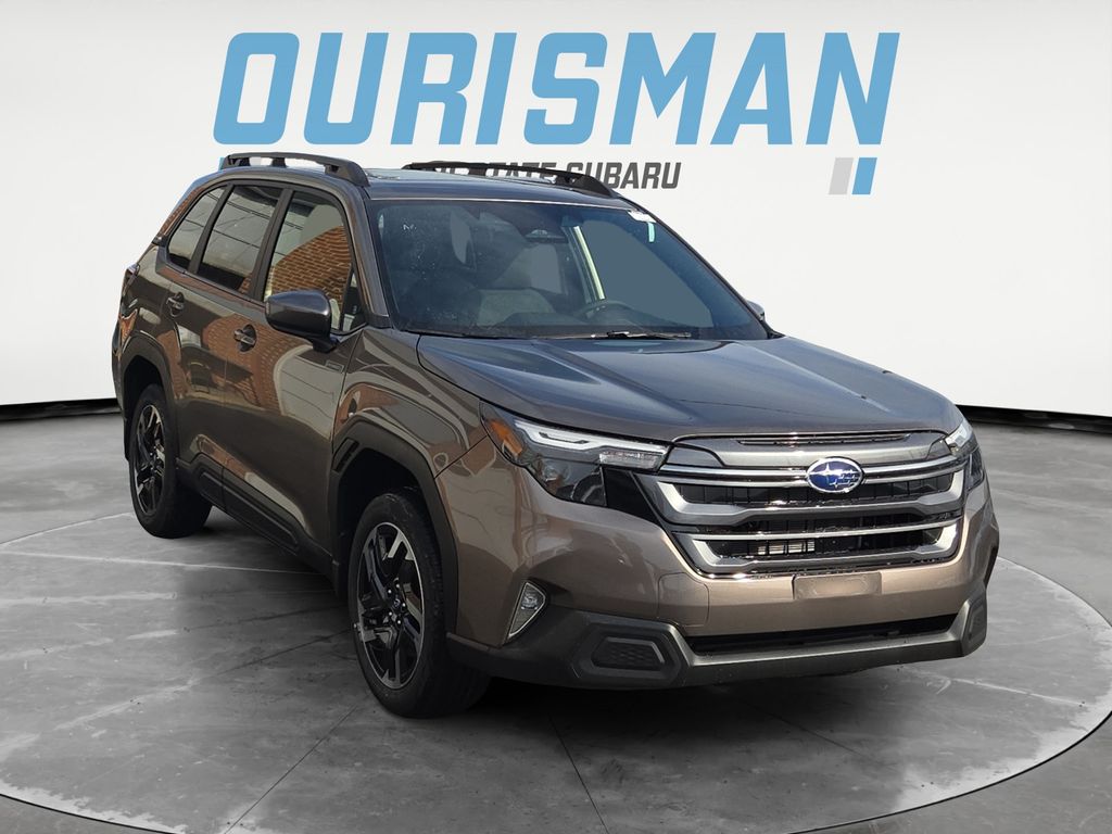 2025 Subaru Forester Premium's photo