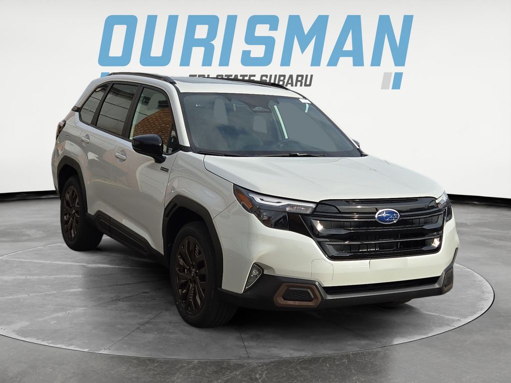 2025 Subaru Forester Sport Hybrid's photo