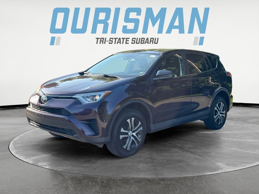 Used 2018 Toyota RAV4 LE with VIN 2T3BFREV6JW793091 for sale in Newark, DE