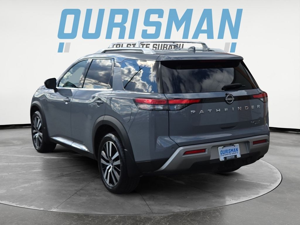 Used 2023 Nissan Pathfinder Platinum SUV