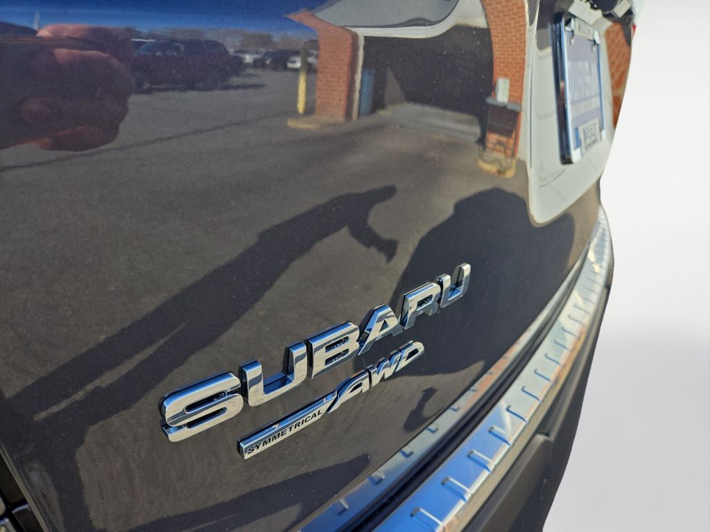 2026 Subaru Ascent Limited - Photo 16