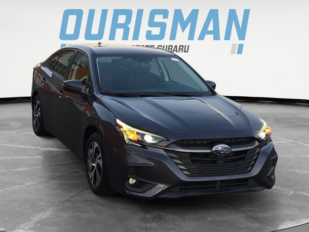 2024 Subaru Legacy Premium's photo