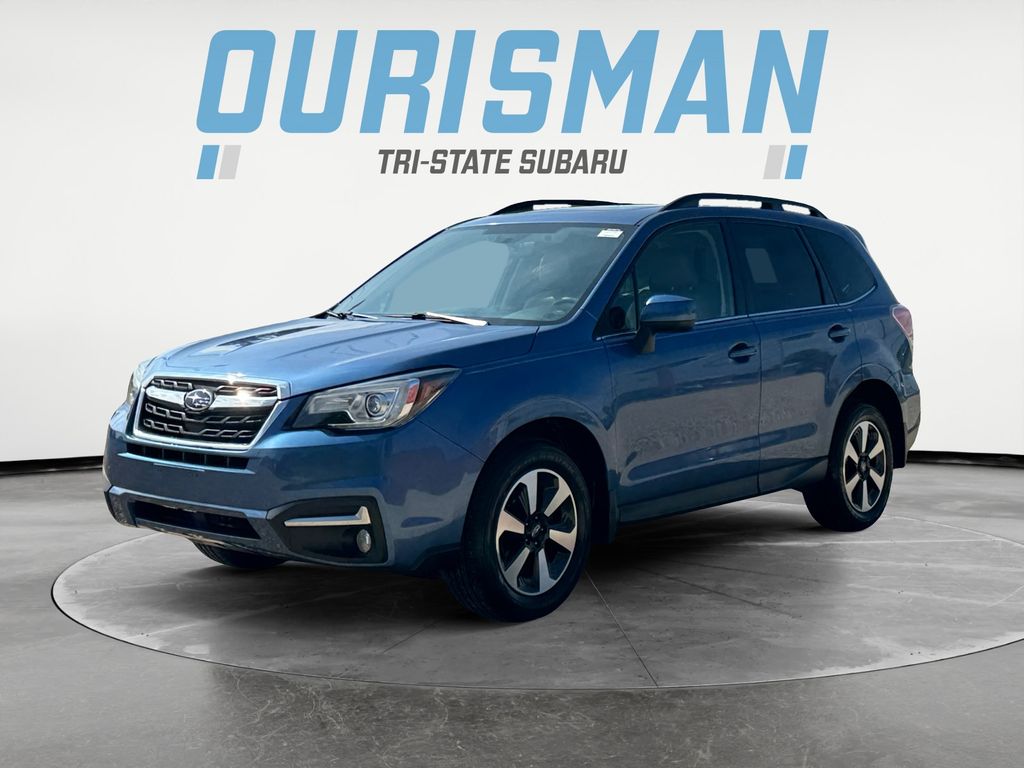 2017 Subaru Forester 2.5i Limited photo 2