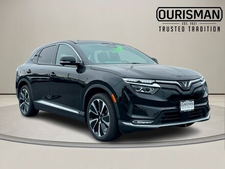 2025 VinFast VF 8 Plus SUV