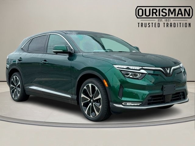 2025 VinFast VF 8 Plus's photo