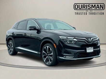 2025 VinFast VF 8 Plus SUV