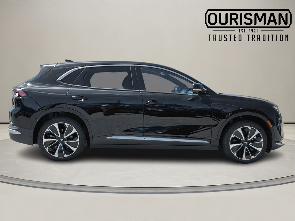 2025 Vinfast VF 8 8 photo 4