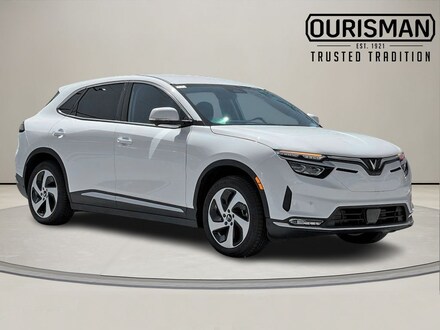 2025 Vinfast VF 8 Eco SUV