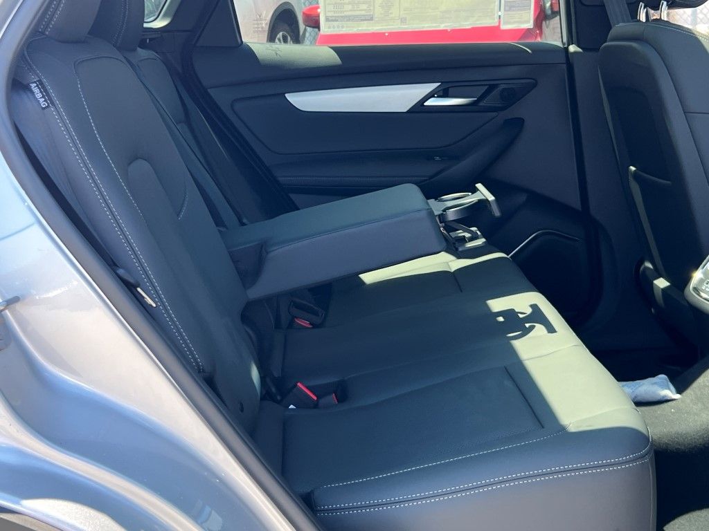 2025 VinFast VF 8 Plus - Photo 15