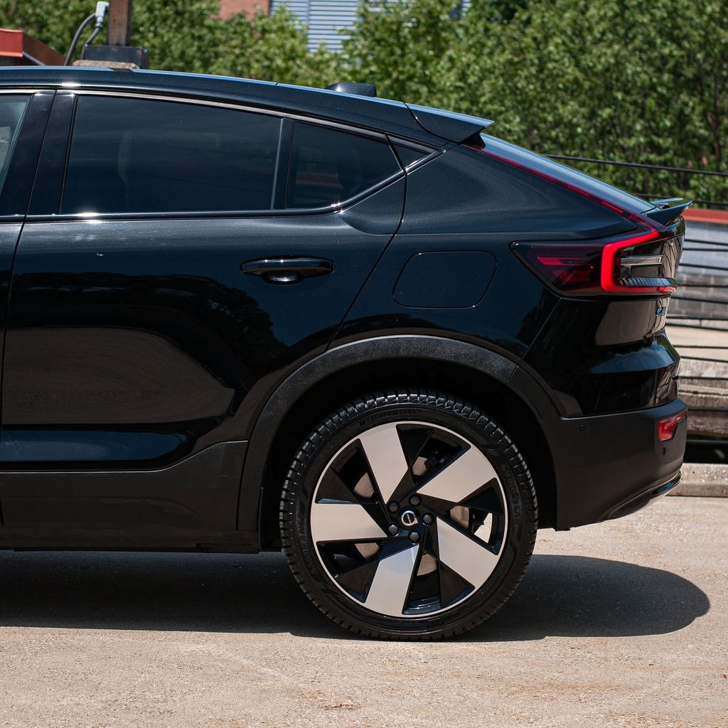 Certified 2023 Volvo C40 Recharge Pure Electric Ultimate SUV