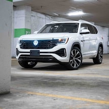 2026 Volkswagen Atlas 2.0T SEL Premium R-Line SUV