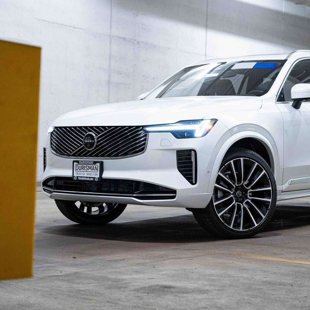 New 2026 Volvo XC90 B6 Plus 6-Seater SUV