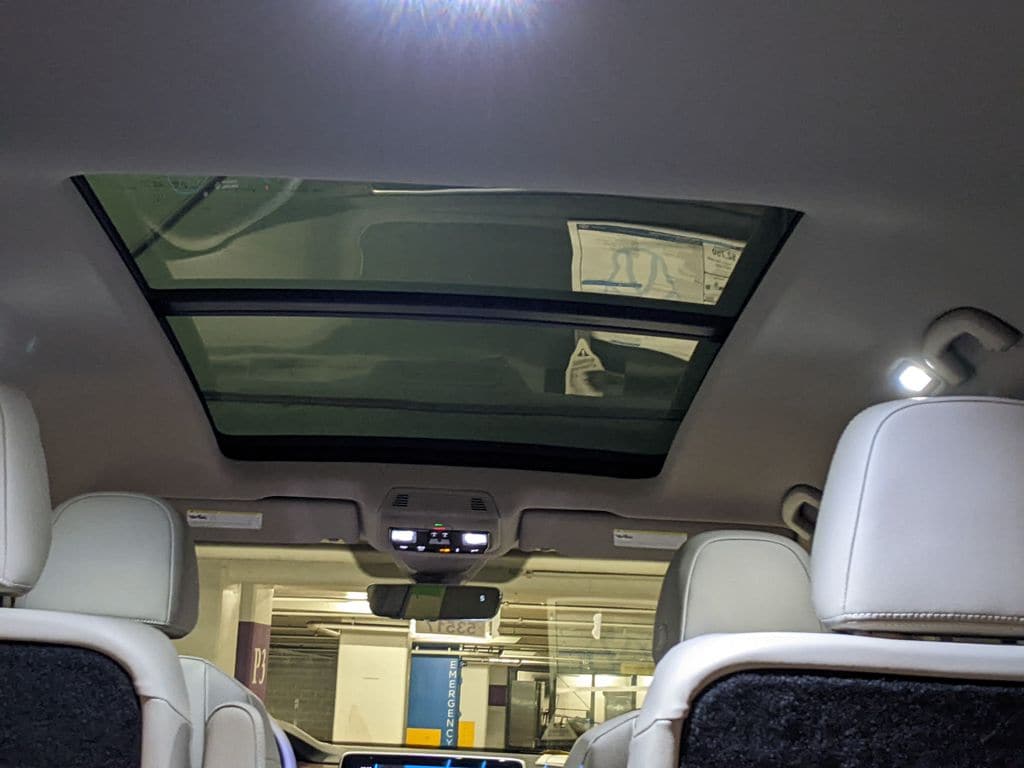2026 Volkswagen Atlas SE w/Tech - Photo 13