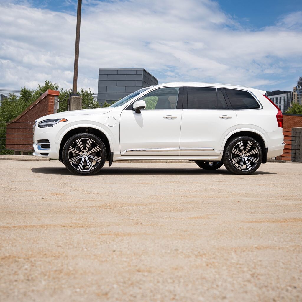 Used 2024 Volvo XC90 plug-in hybrid Ultimate SUV