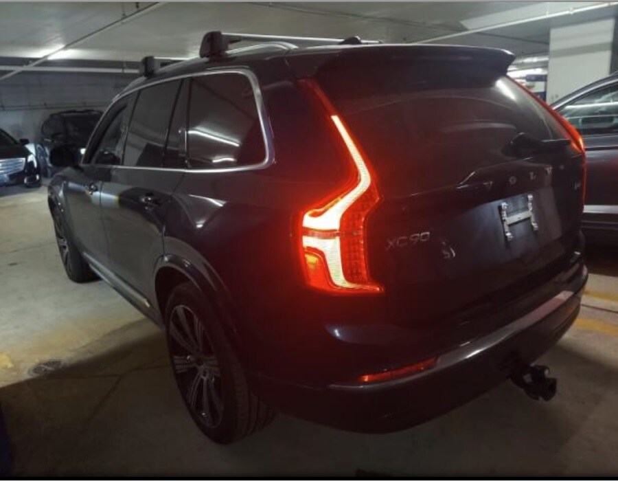 2023 Volvo XC90 Ultimate photo 2