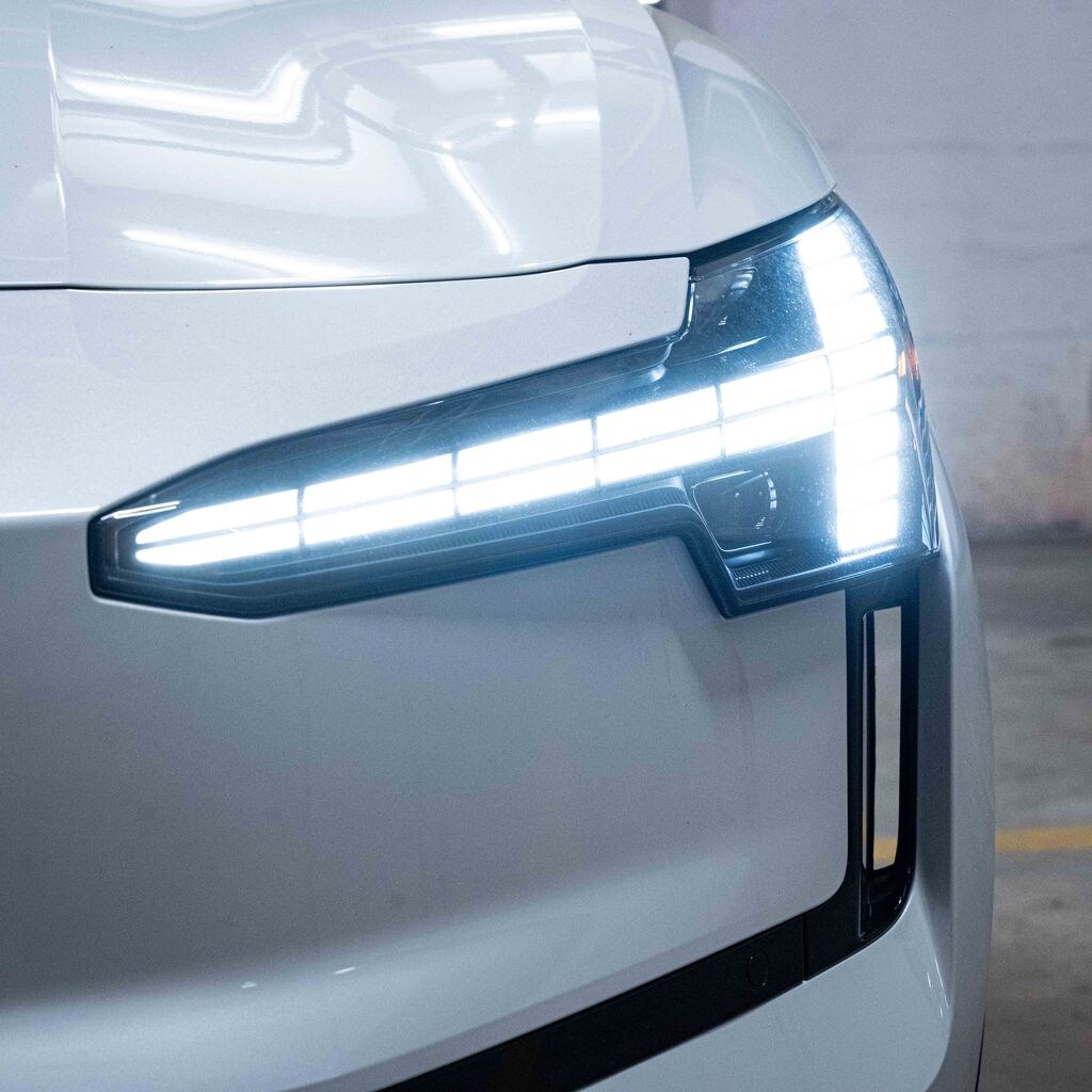 New 2026 Volvo EX30 Twin Motor Ultra SUV