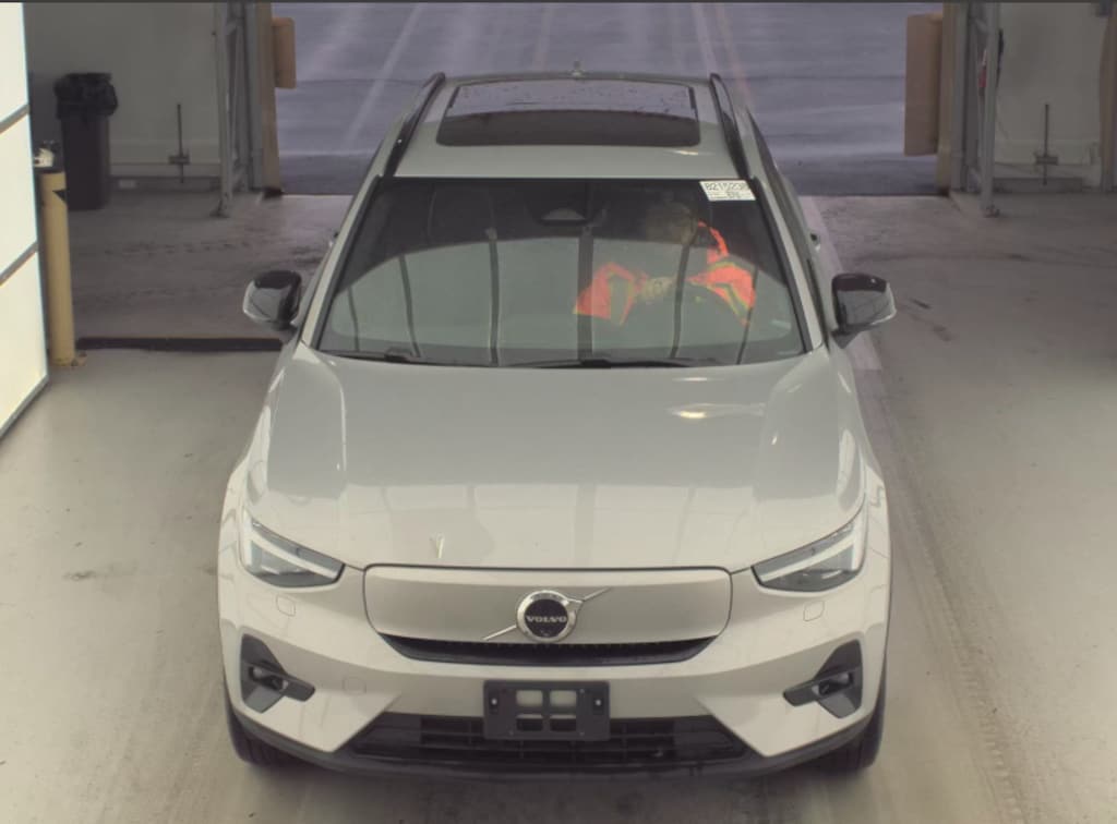 Used 2024 Volvo XC40 Recharge Pure Electric Ultimate SUV