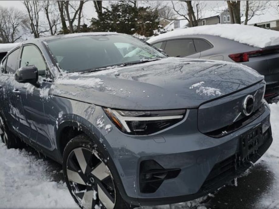 Used 2023 Volvo C40 Ultimate with VIN YV4ED3GM1P2028115 for sale in Bethesda, MD