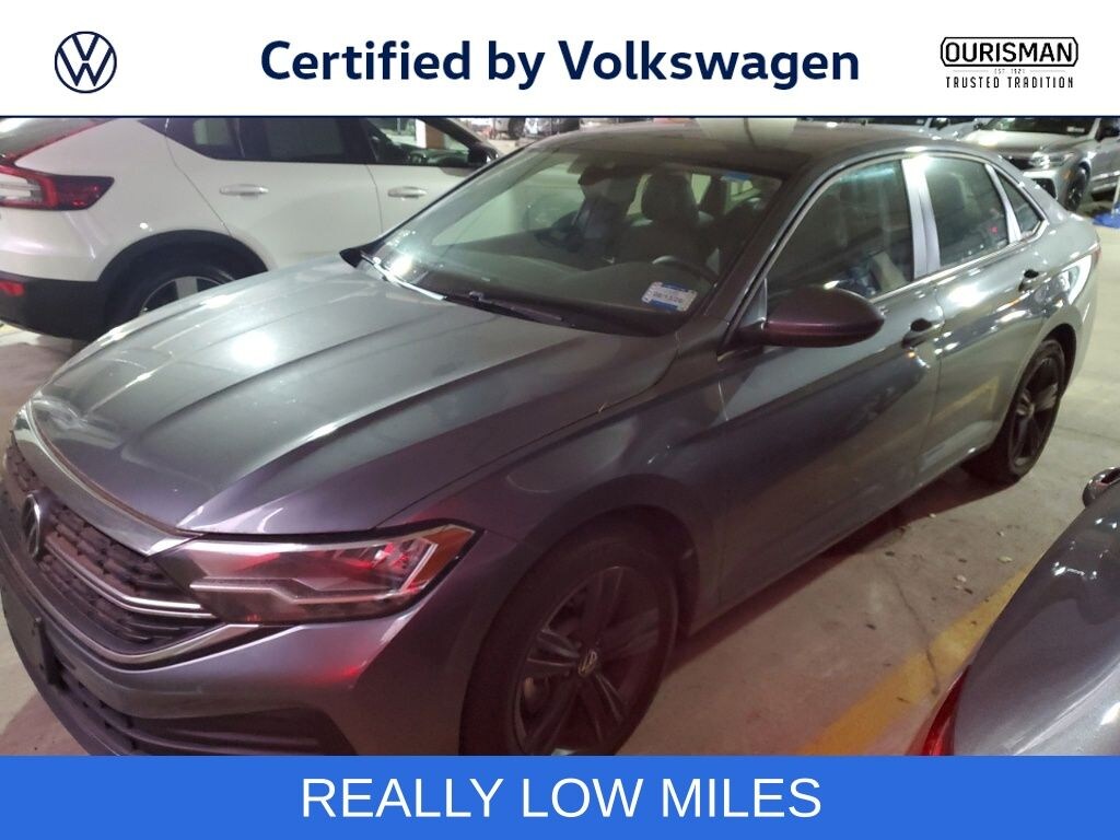 Certified 2024 Volkswagen Jetta 1.5T SE Sedan