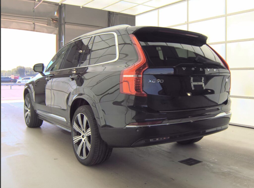 Certified 2024 Volvo XC90 plug-in hybrid T8 Plus 6 Passenger SUV
