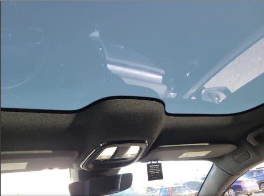 2023 Volvo C40 Recharge Plus photo 3