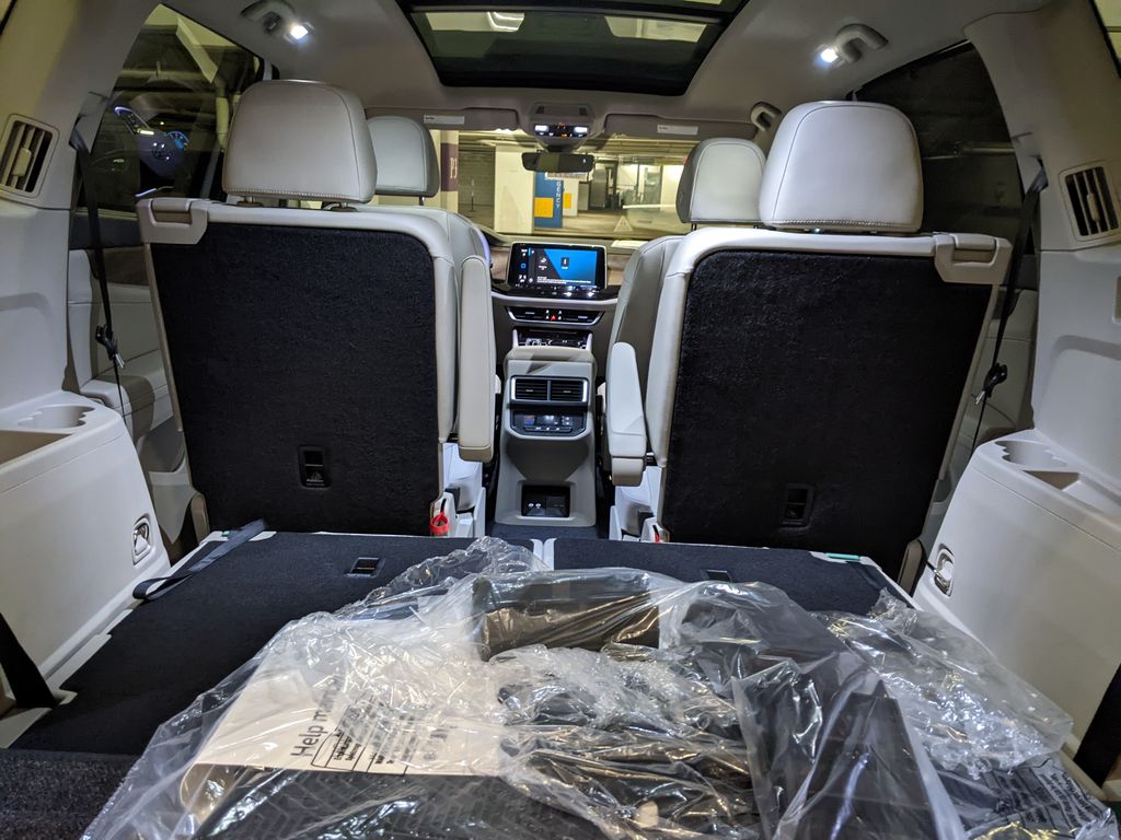 2026 Volkswagen Atlas SE w/Tech - Photo 27