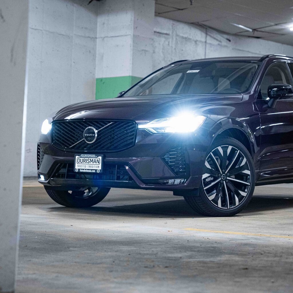 New 2026 Volvo XC60 B5 Ultra SUV