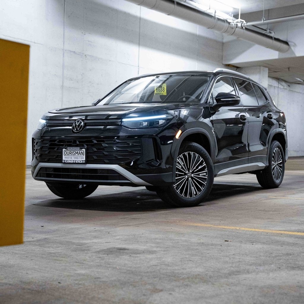 2026 Volkswagen Tiguan S's photo