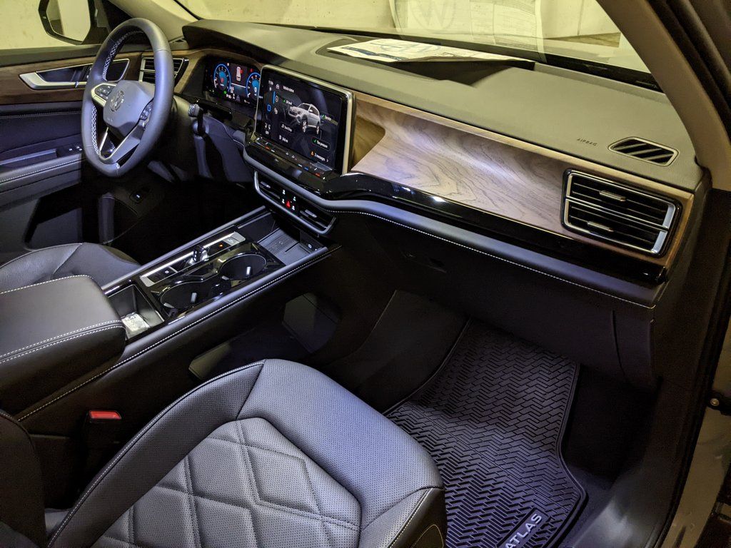 2026 Volkswagen Atlas SE w/Tech - Photo 21