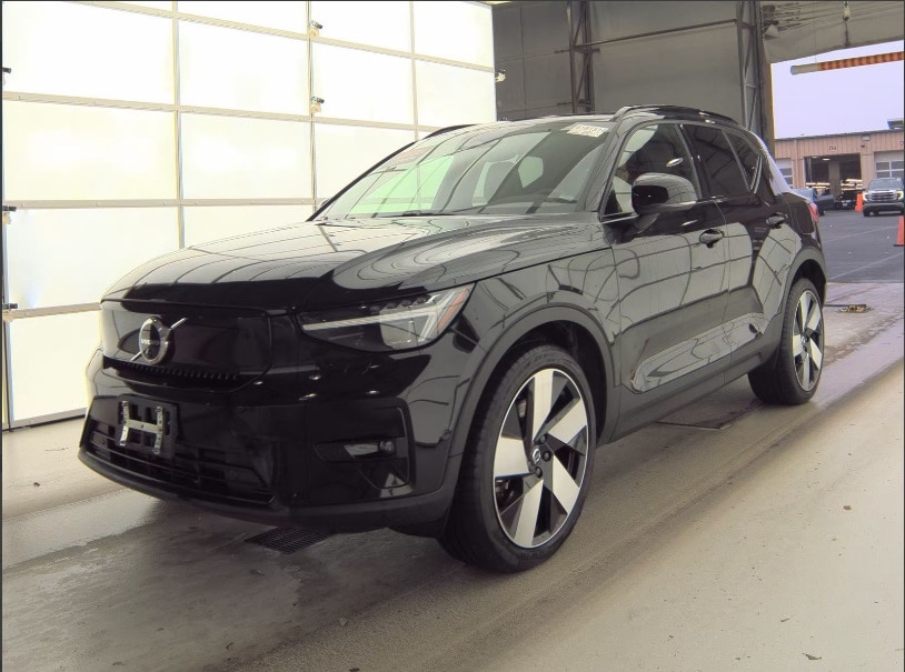 2023 Volvo XC40 Ultimate
