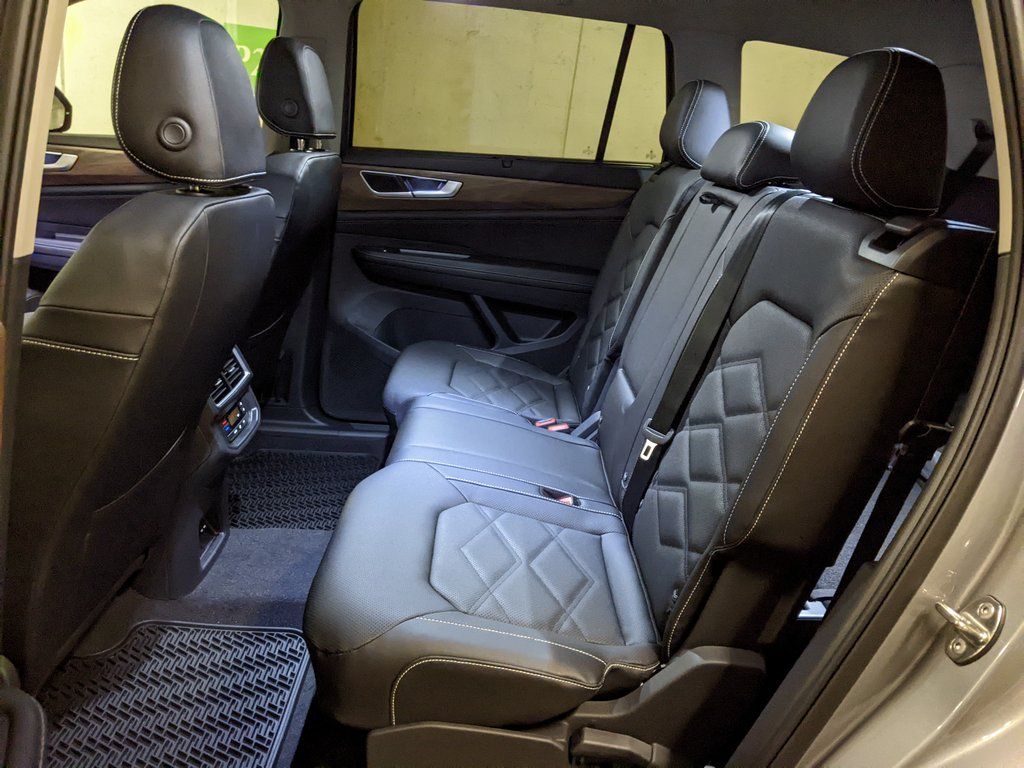 2026 Volkswagen Atlas SE w/Tech - Photo 23