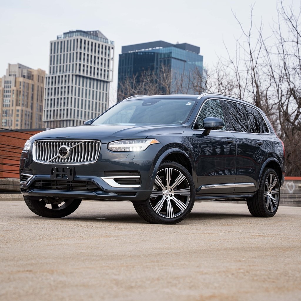 2024 Volvo XC90 Plus's photo