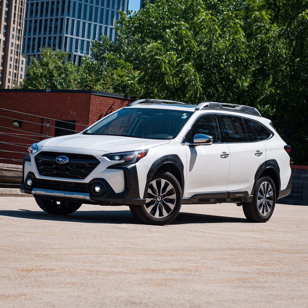2024 Subaru Outback Touring XT's photo