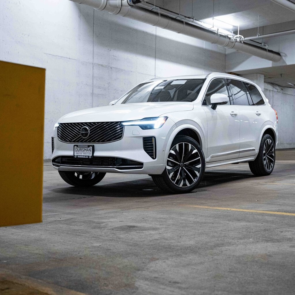 New 2026 Volvo XC90 B6 Plus 6-Seater SUV