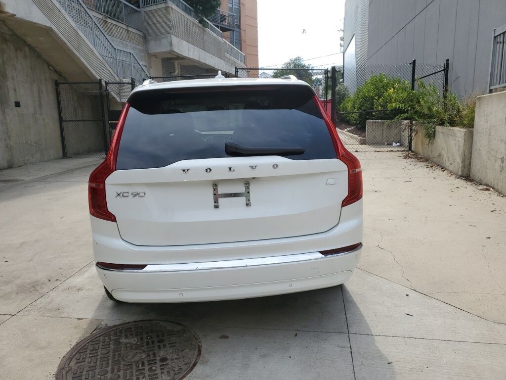 Certified 2024 Volvo XC90 plug-in hybrid T8 Plus 6 Passenger SUV