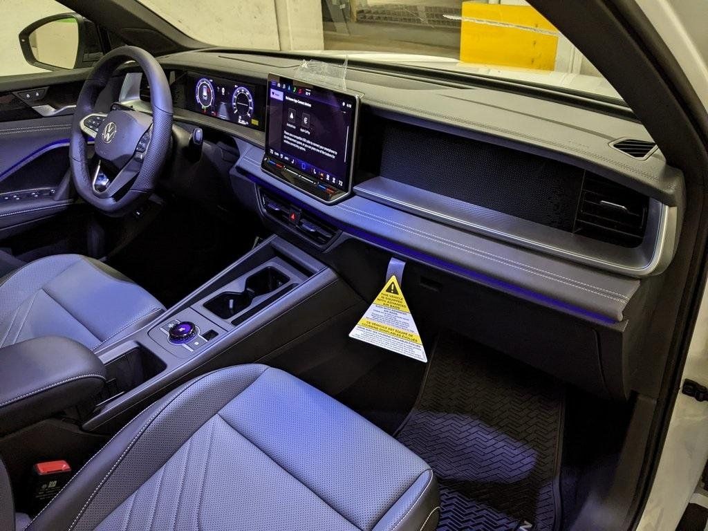 2026 Volkswagen Tiguan SE R-LINE BLACK - Photo 21