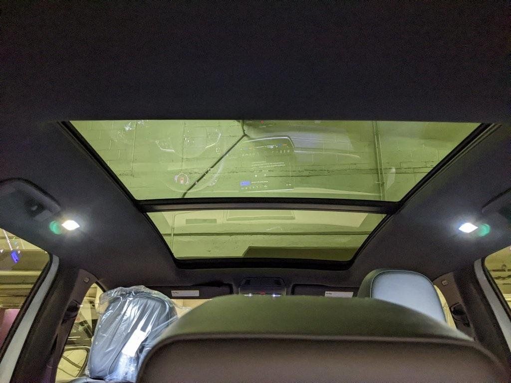 2026 Volkswagen Tiguan SE R-LINE BLACK - Photo 13