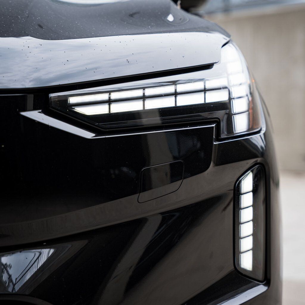 New 2025 Volvo EX90 Twin Motor Performance Plus 7-Seater SUV