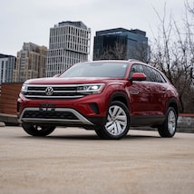 2020 Volkswagen Atlas Cross Sport 3.6L V6 SE w/Technology R-Line SUV