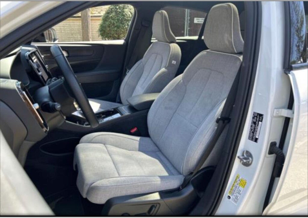 Used 2023 Volvo C40 Recharge Pure Electric Ultimate SUV