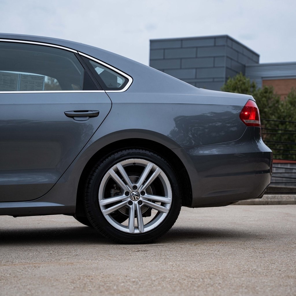 Used 2014 Volkswagen Passat 1.8T Sport Sedan