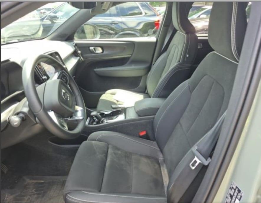 Used 2023 Volvo XC40 Plus with VIN YV4ED3UL6P2106674 for sale in Bethesda, MD
