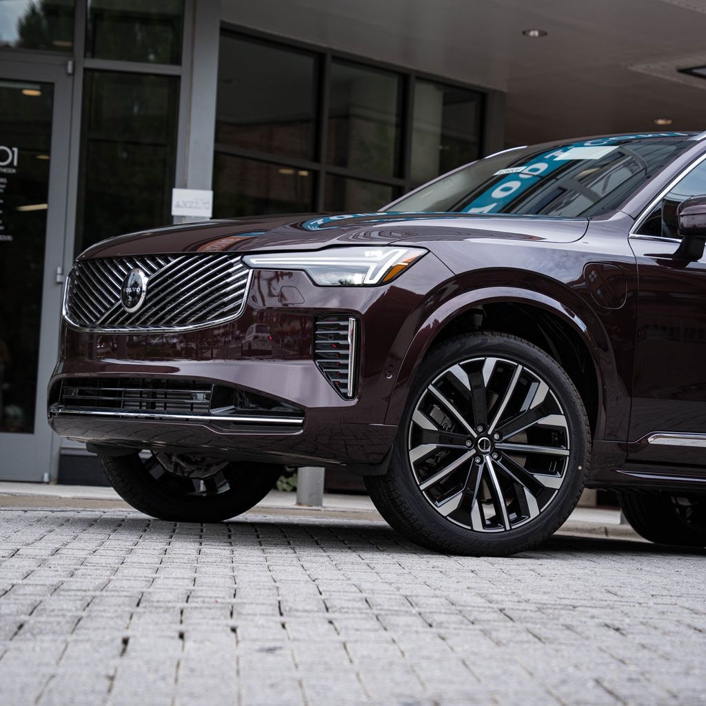 New 2026 Volvo XC90 plug-in hybrid T8 Ultra 7-Seater SUV