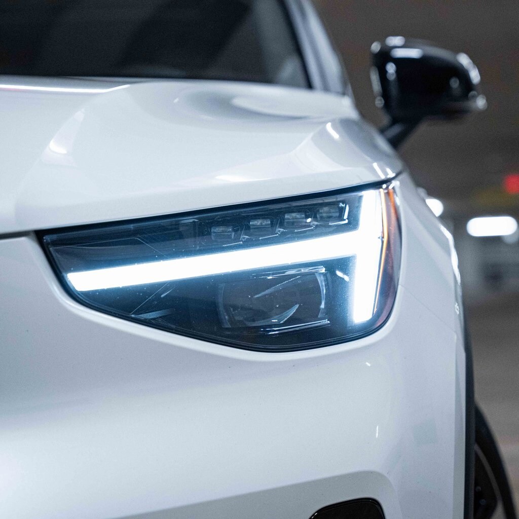 New 2026 Volvo EX40 Single Motor Extended Range Plus SUV