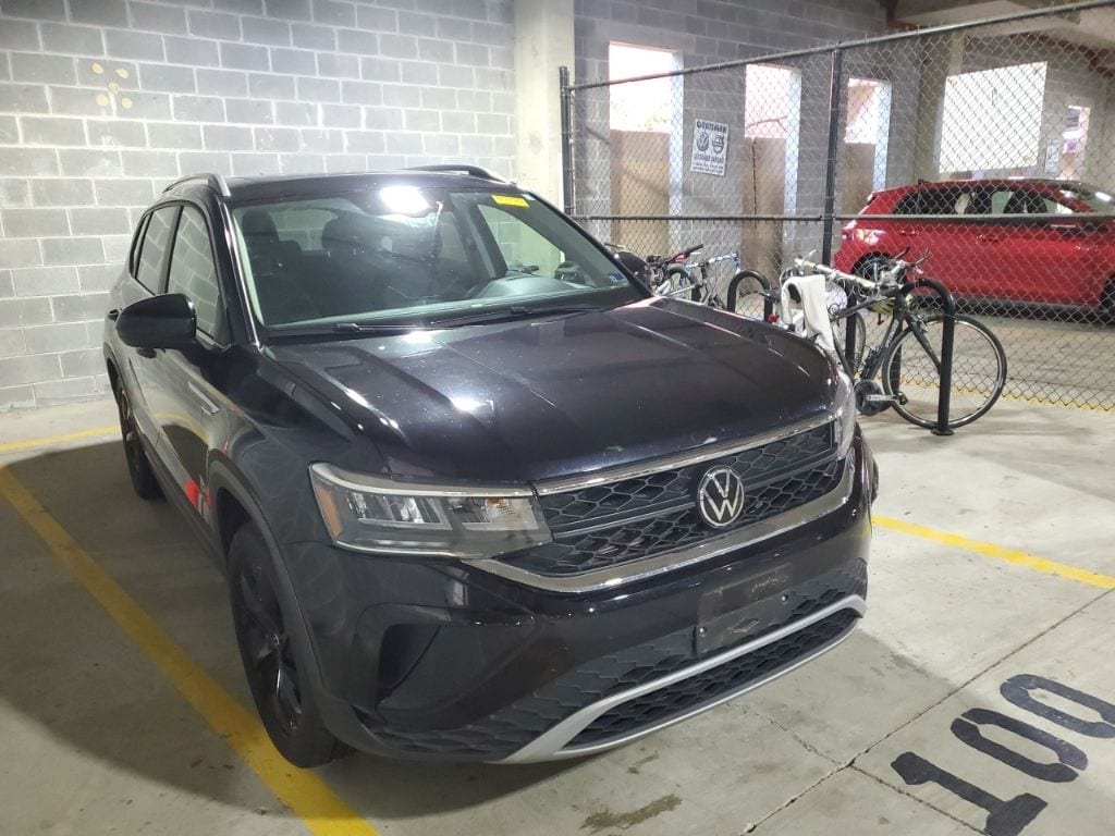 Used 2023 Volkswagen Taos 1.5T SE SUV