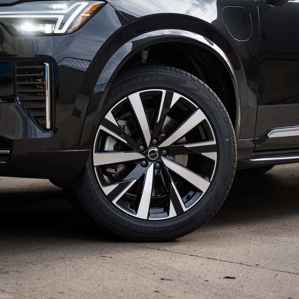 New 2025 Volvo XC90 plug-in hybrid T8 (2025.5) Core 7-Seater SUV