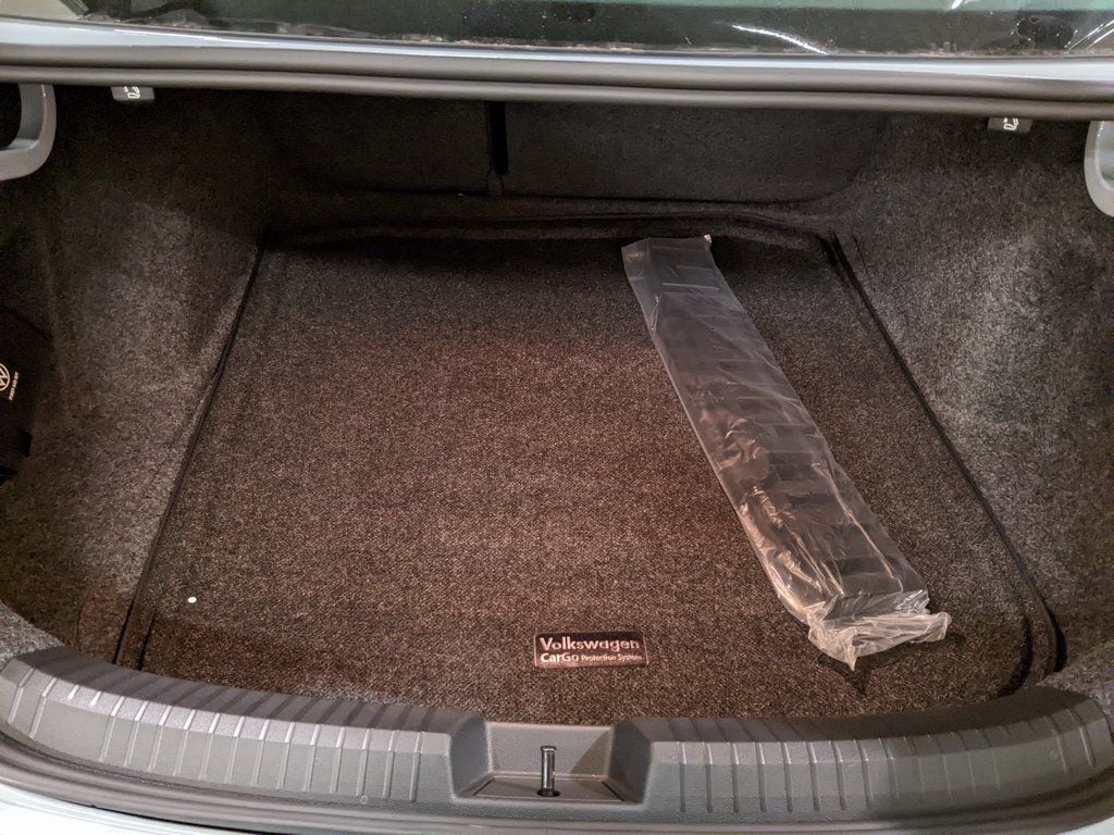 2026 Volkswagen Jetta SE - Photo 26