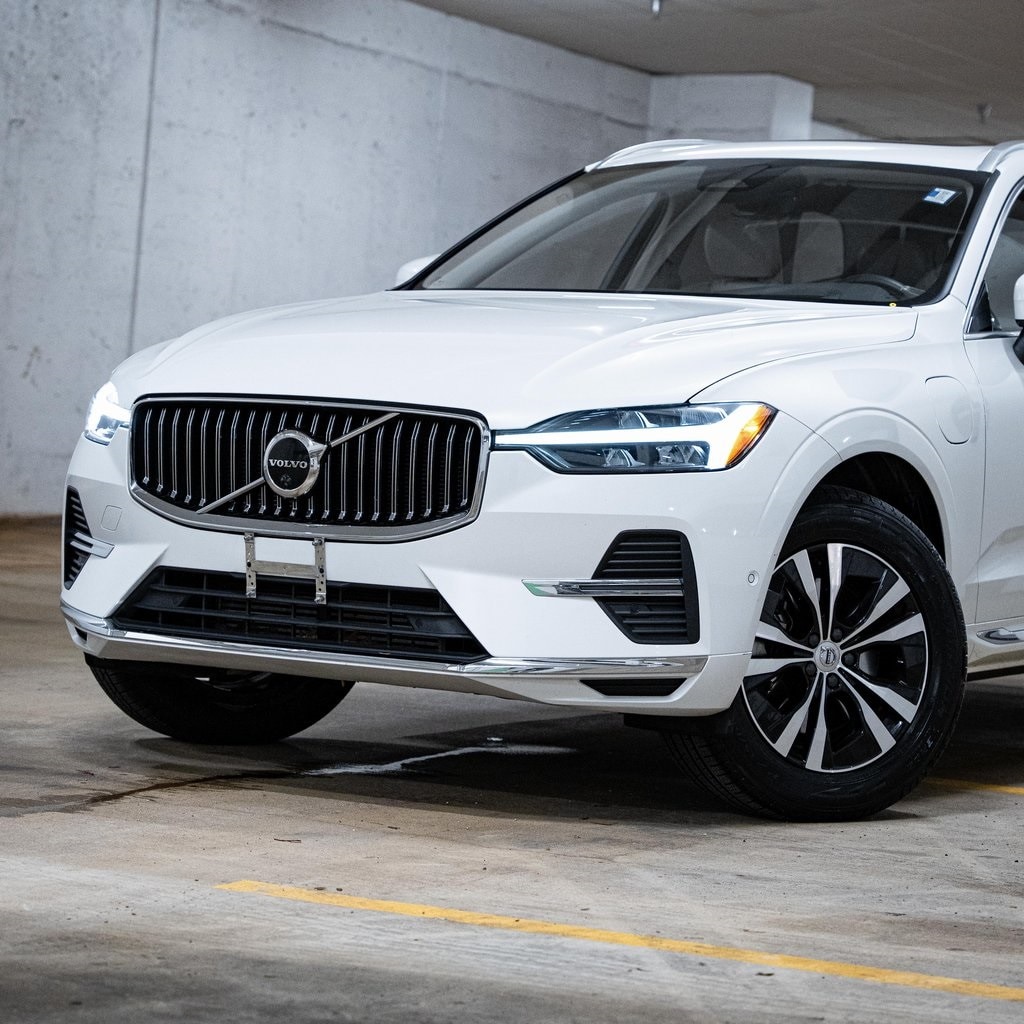 Used 2022 Volvo XC60 Inscription Expression with VIN YV4BR0DK2N1911052 for sale in Bethesda, MD