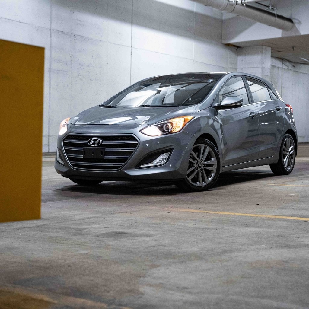 2016 Hyundai Elantra GT Base's photo